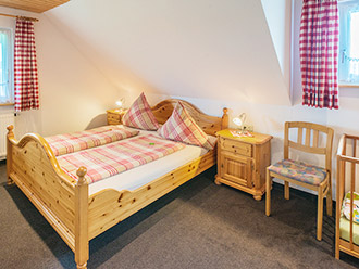 Schlafzimmer Nr. 2 mit Doppelbett